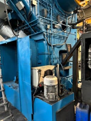 Sıcak dövme presi Eumuco SP 200 - 2000 ton (Fotoğraf 5)
