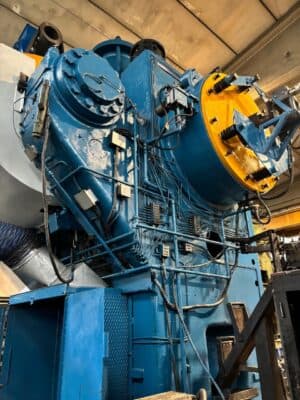 Sıcak dövme presi Eumuco SP 200 - 2000 ton (Fotoğraf 9)