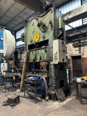 Sıcak dövme presi Eumuco SP 200 - 2000 ton (Fotoğraf 2)