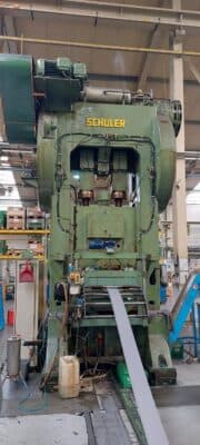 Damgalama presi Schuler P2E2S 315/1.25 - 315 ton (Fotoğraf 5)