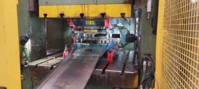 Damgalama presi Schuler P2E2S 315/1.25 - 315 ton (Fotoğraf 11)