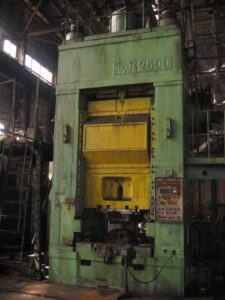 Mafsallı presi TMP Voronezh - 2500 ton