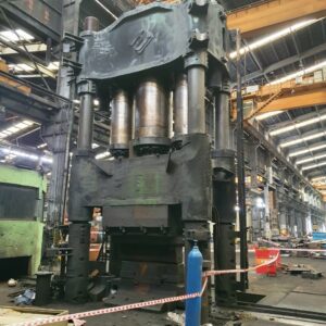 Açık kalıp dövme presi Seonam - 2500 ton