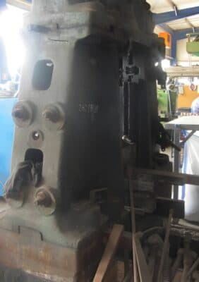 Dövme çekici Huta Zygmunt MPM 1600 B - 1840 kg·m (Fotoğraf 2)