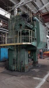 Mafsallı presi TMP Voronezh - 2500 ton