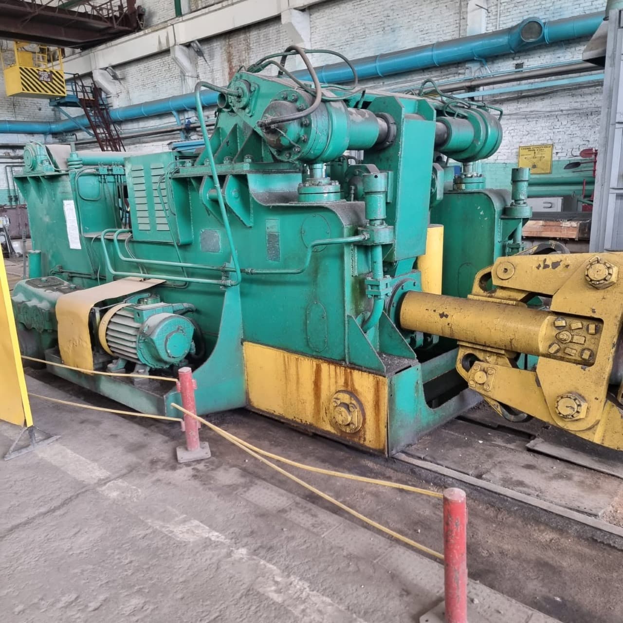 Dövme manipülatörü Ryazan MK2 - 2 ton